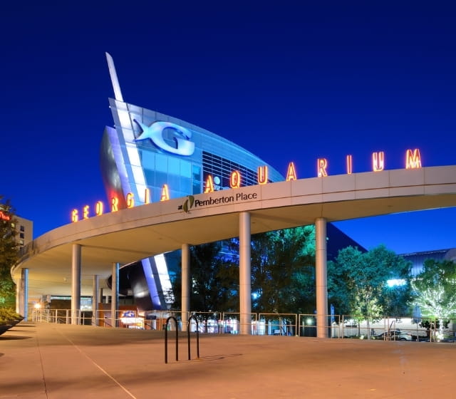 famous georgia aquarium in atlanta